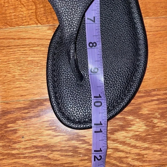 Tommy Hilfiger black thong logo slippers 9.5 - Picture 8 of 11